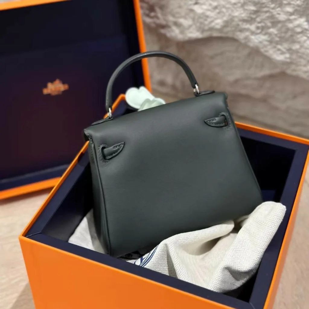 Hermès kelly doll dark green Swift Leather Palladium hardware - Image 2