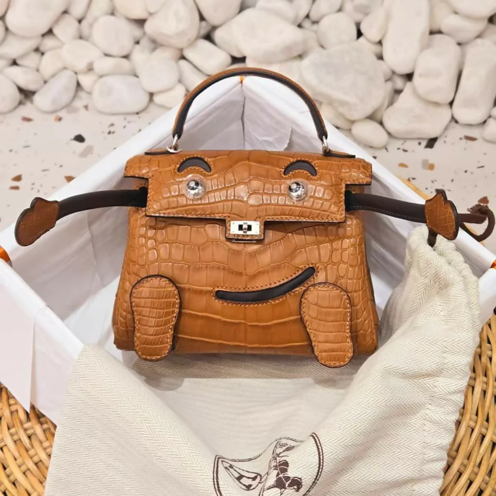 Hermès Quelle Idole Kelly Doll Matte Gold Alligator and Ebene Swift Palladium Hardware - Image 3