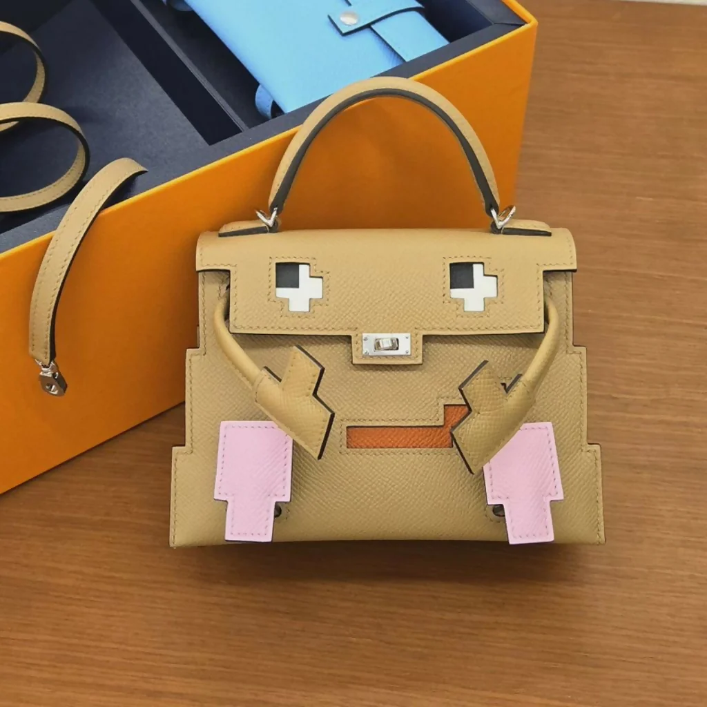 HERMÈS PICTO KELLY DOLL QUELLE IDOLE CHAI, MAUVE SYLVESTRE, BLEU CELESTE AND TERRE BATTUE EPSOM PALLADIUM HARDWARE