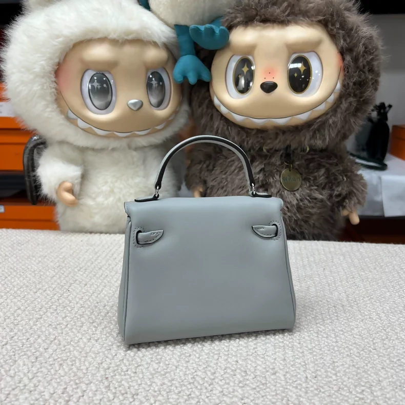 Hermès Kelly doll 8u Glacier Blue swift leather palladium hardware - Image 2