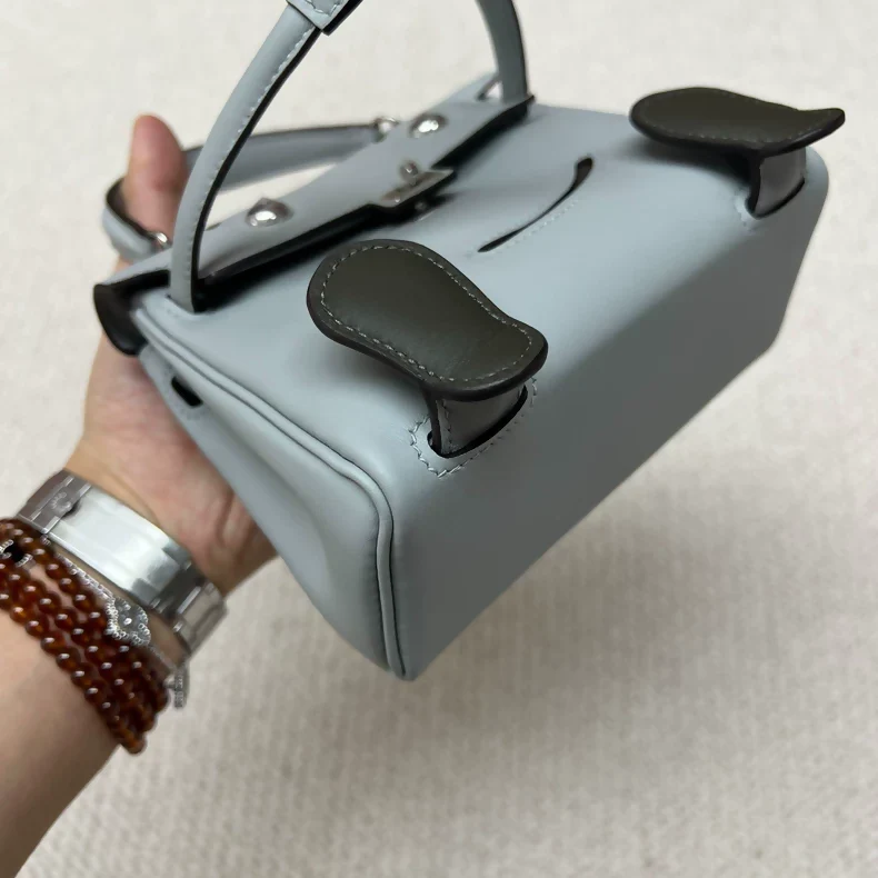Hermès Kelly doll 8u Glacier Blue swift leather palladium hardware - Image 3