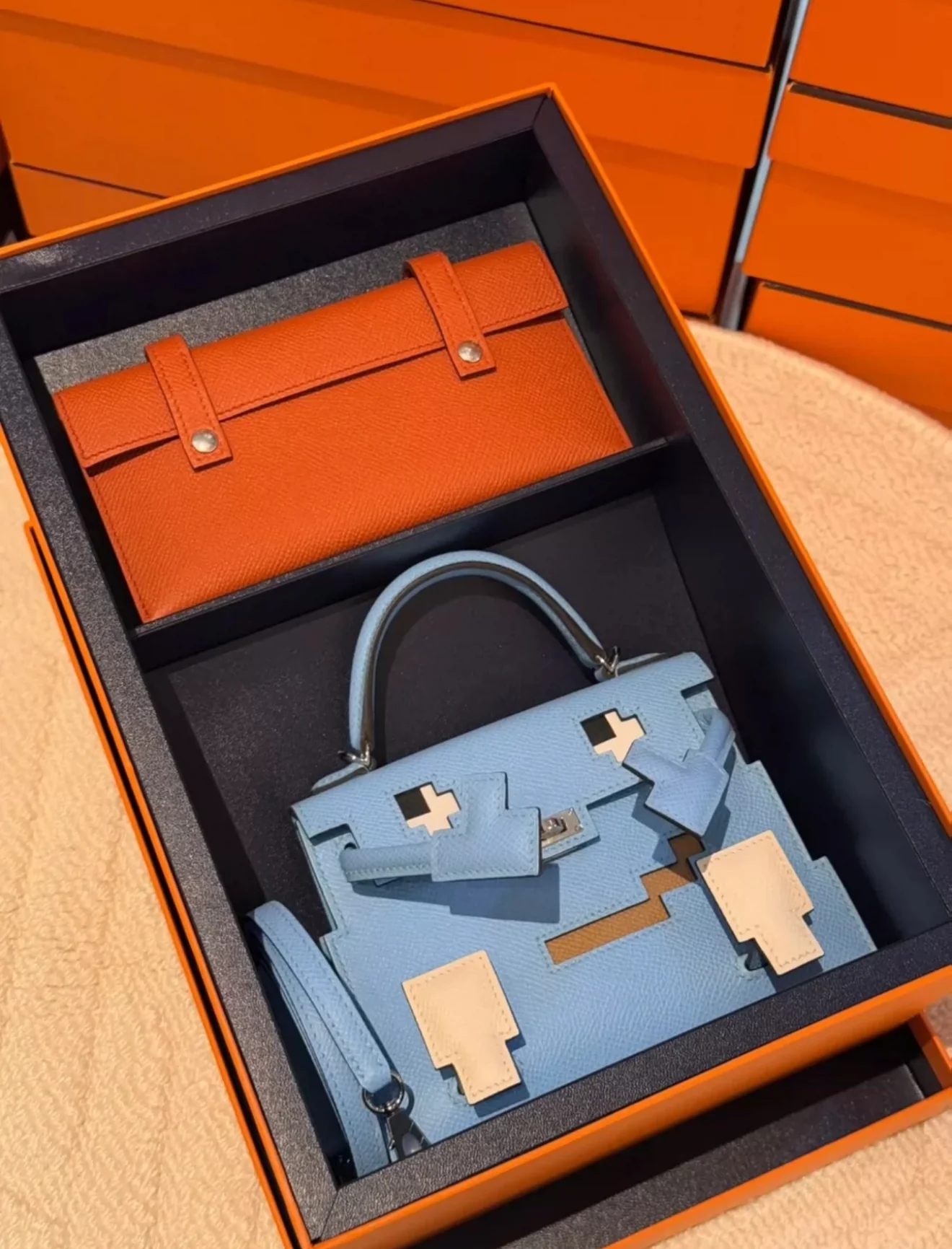HERMÈS KELLY DOLL PICTO CELESTE EPSOM LEATHER PALLADIUM HARDWARE - Image 2