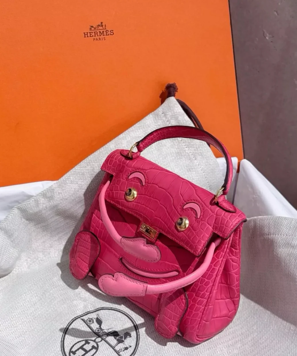 Hermès Kelly Doll Pink Matte Alligator Swift Gold Hardware - Image 3
