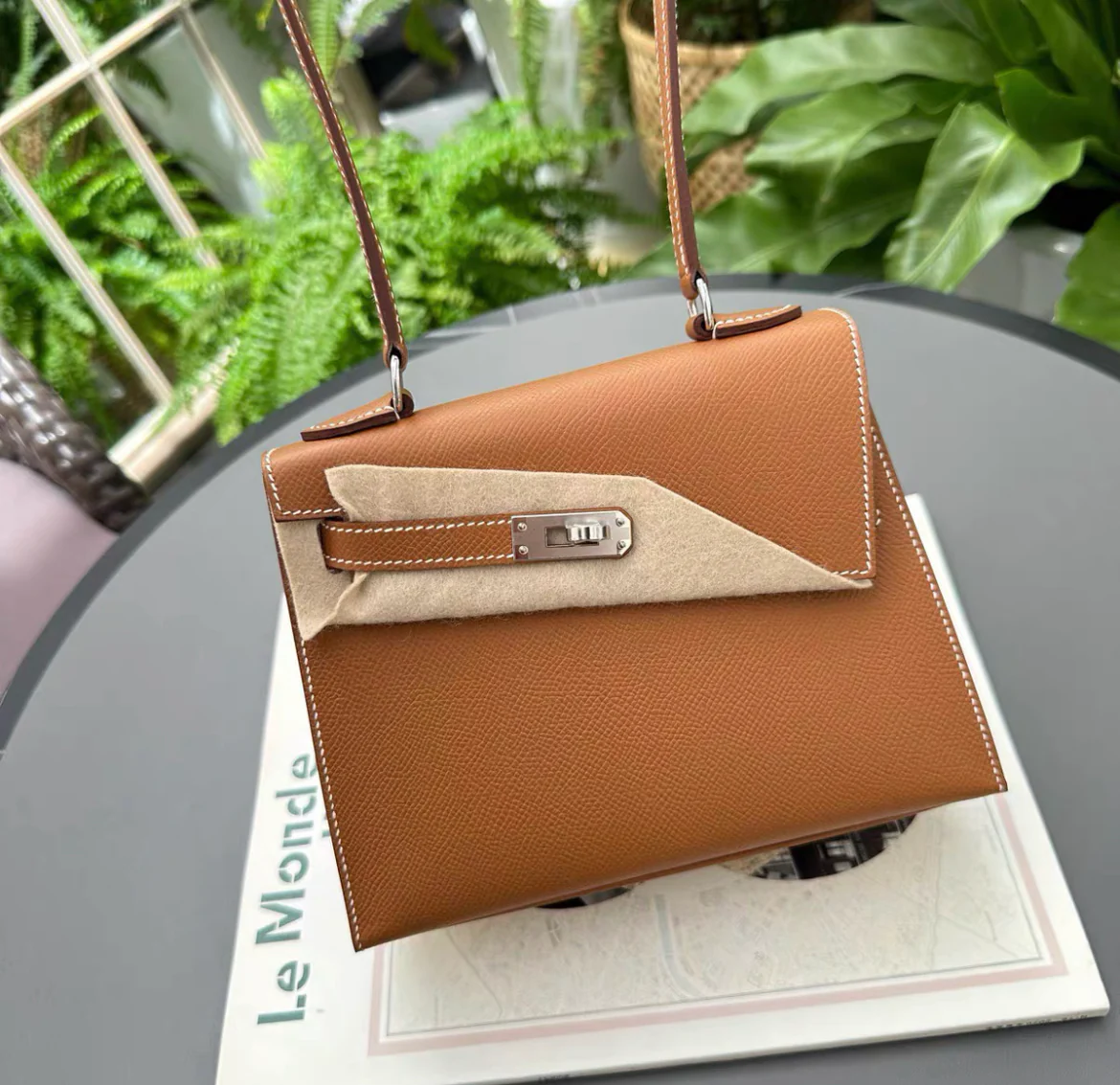 Hermès Kelly en Desordre 20 Gold Epsom Palladium Hardware Sellier - Image 3