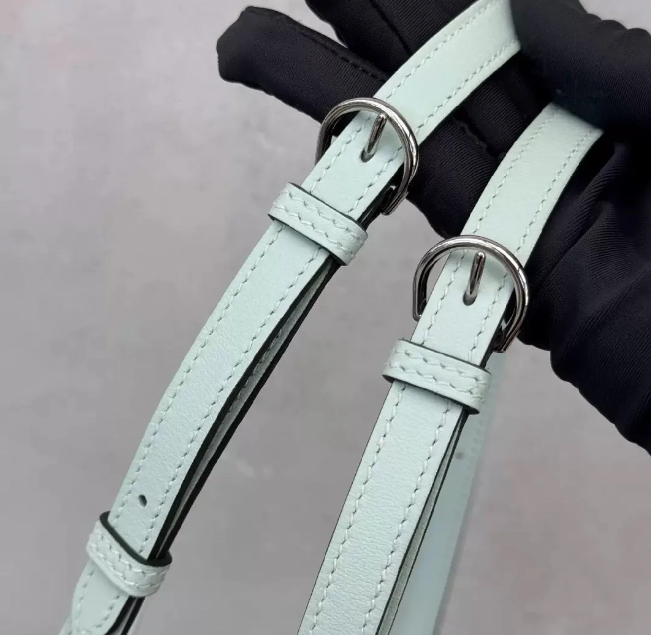 HERMES Kelly Jump Backpack Vert Peppermint Swift Palladium Hardware - Image 4