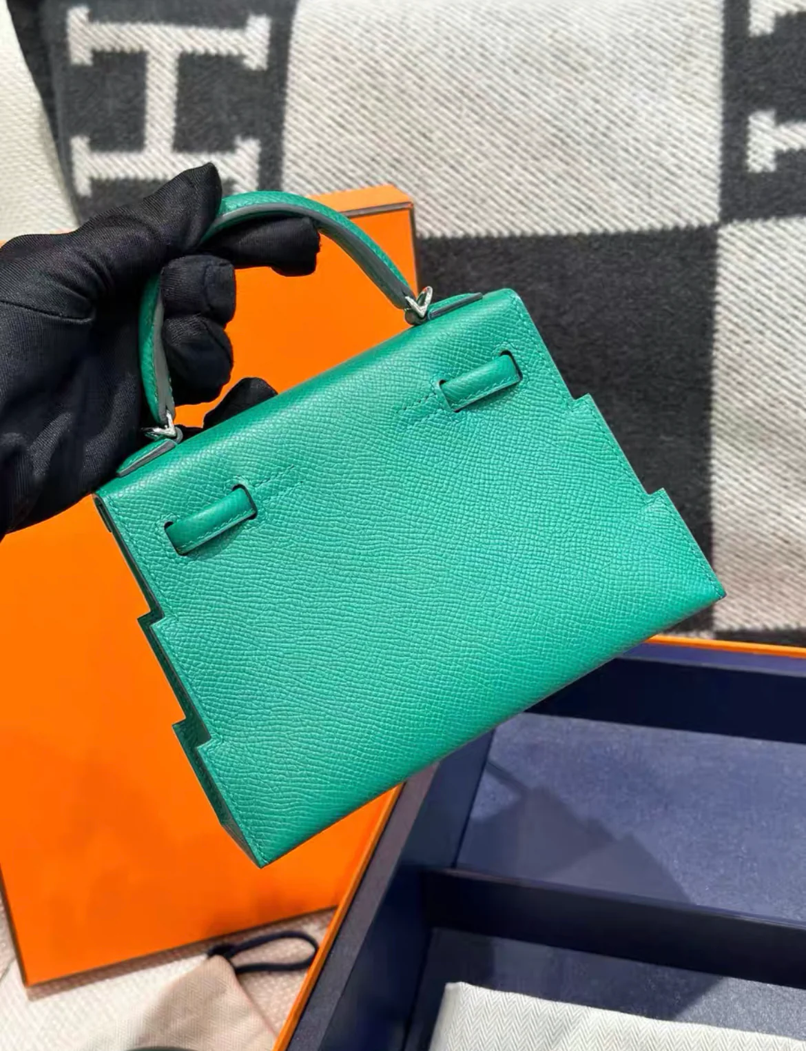 Hermes Kelly Picto Vert Vertigo & Gris Misty Epsom Palladium Hardware - Image 3