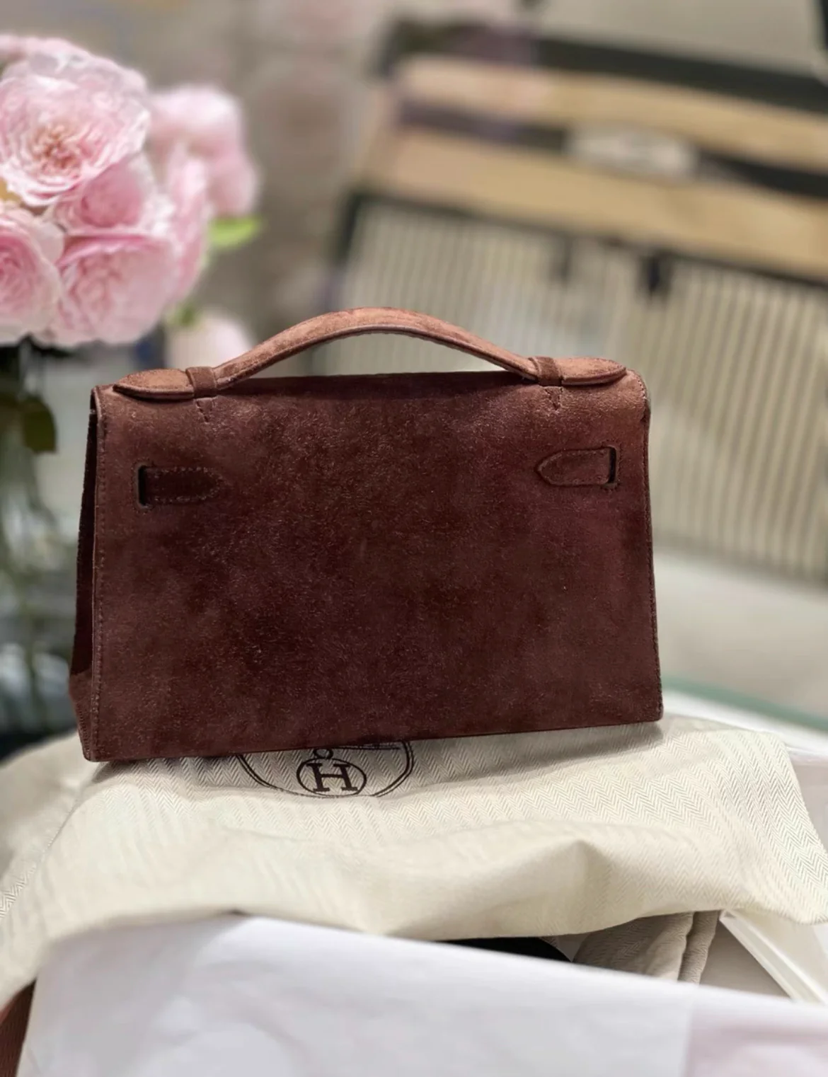 Hermès Kelly Pochette Doblis with Gold Hardware - Image 2