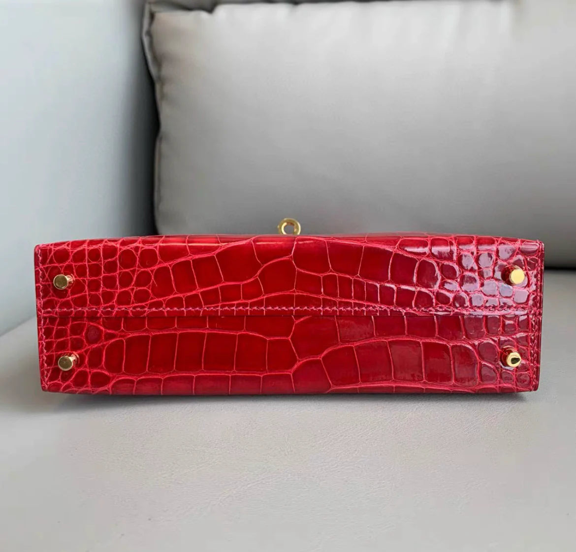 Hermès Mini Kelly Braise Shiny Crocodile Gold Hardware - Image 5