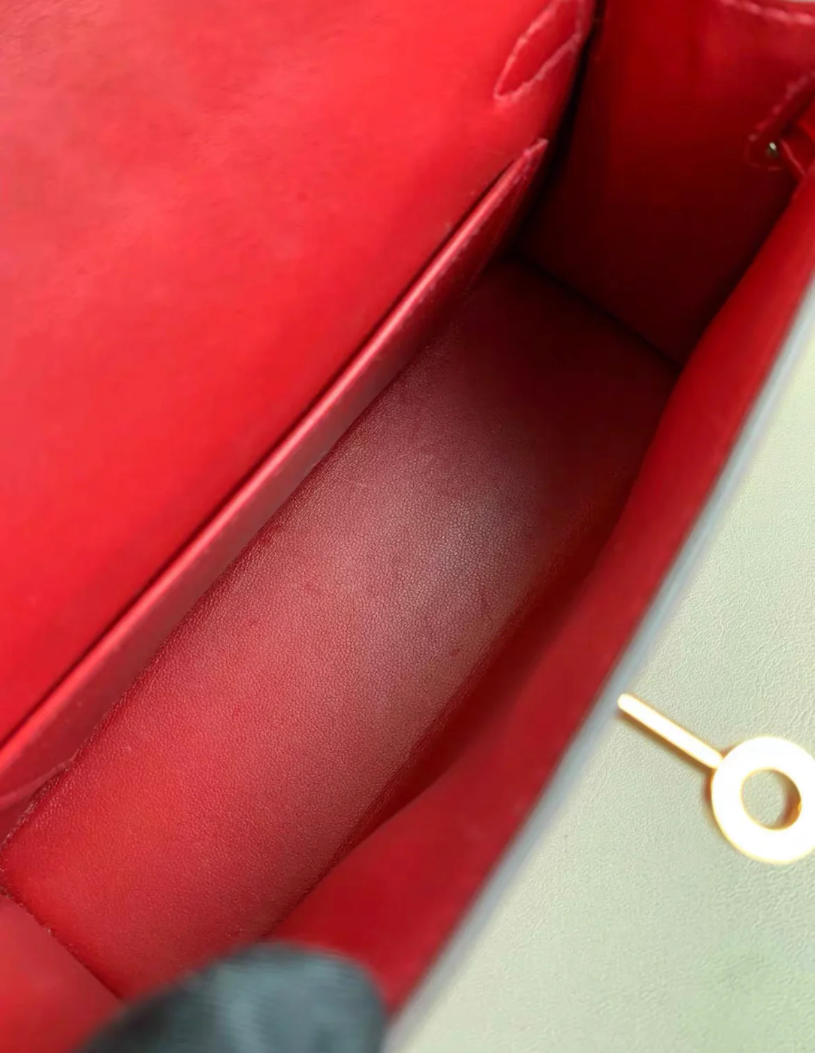 Hermès Mini Kelly Braise Shiny Crocodile Gold Hardware - Image 9