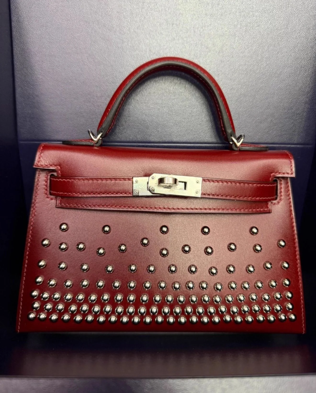 Hermès Kelly Sellier 20 Clouté Rouge H Box Palladium Hardware