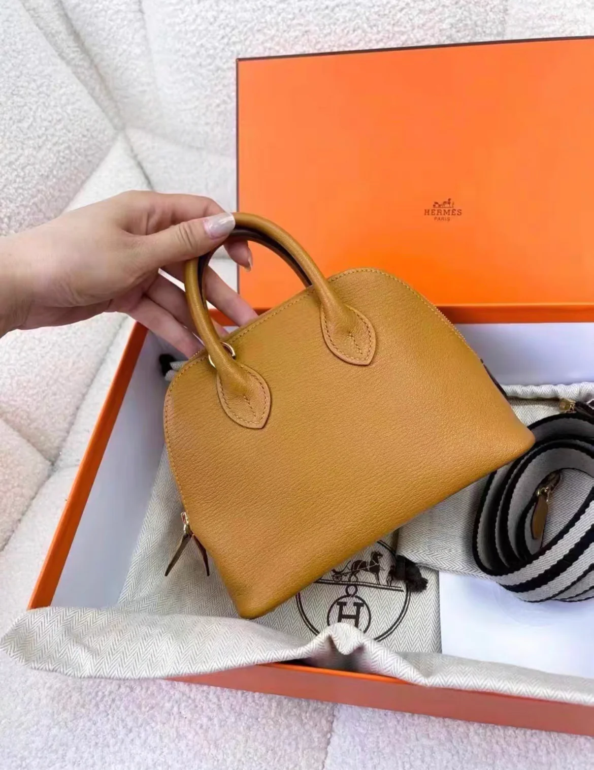 Hermes mini Bolide 1923 Sesame Bag - Image 5