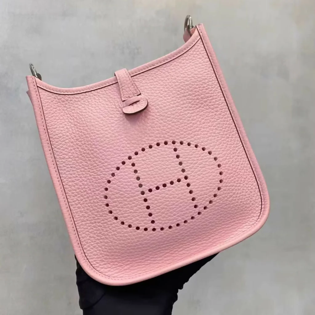 Hermes mini evelyne 3Q Rose Sakura Togo Leather Palladium Hardware - Image 3
