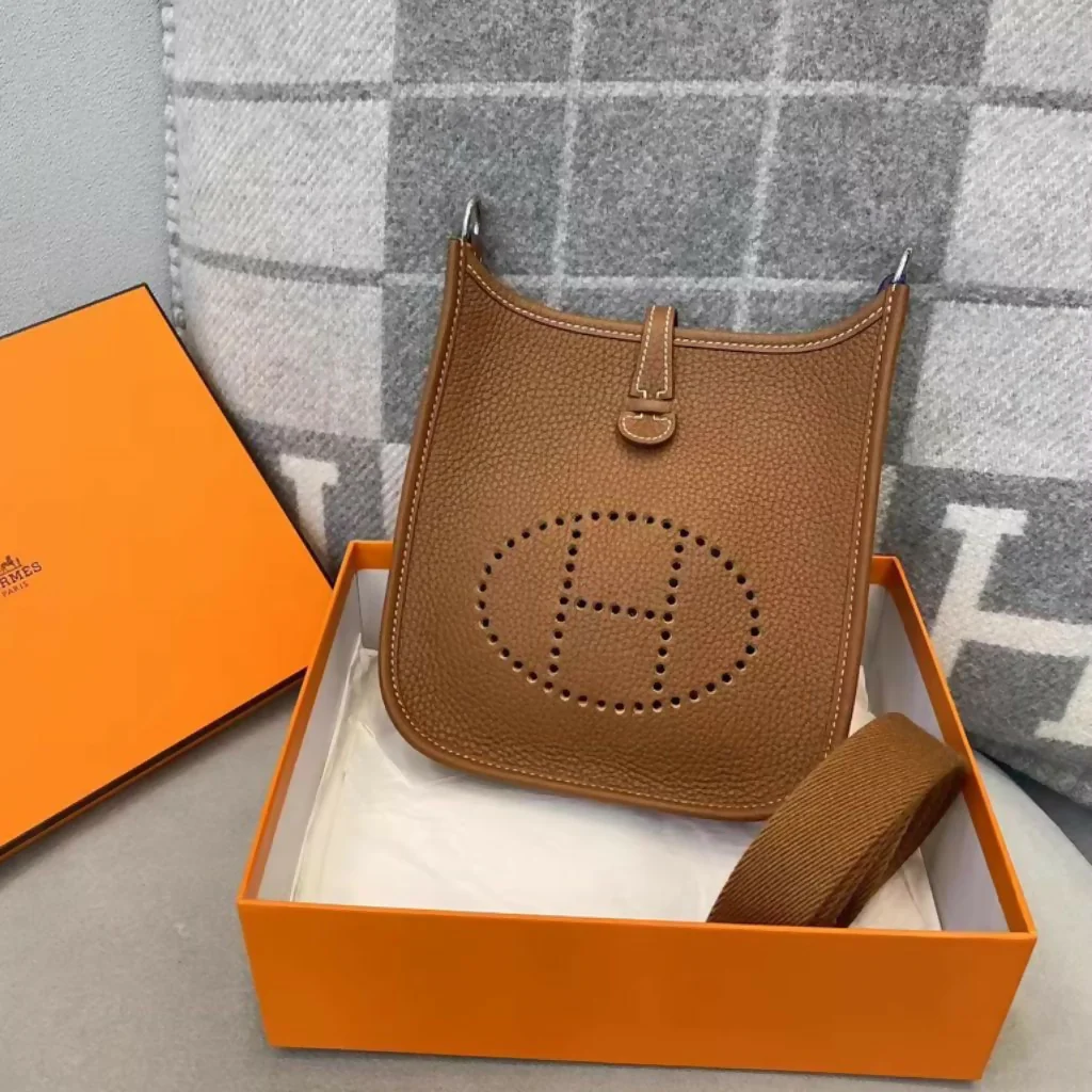 Hermes mini evelyne gold Togo Leather brown palladium Hardware