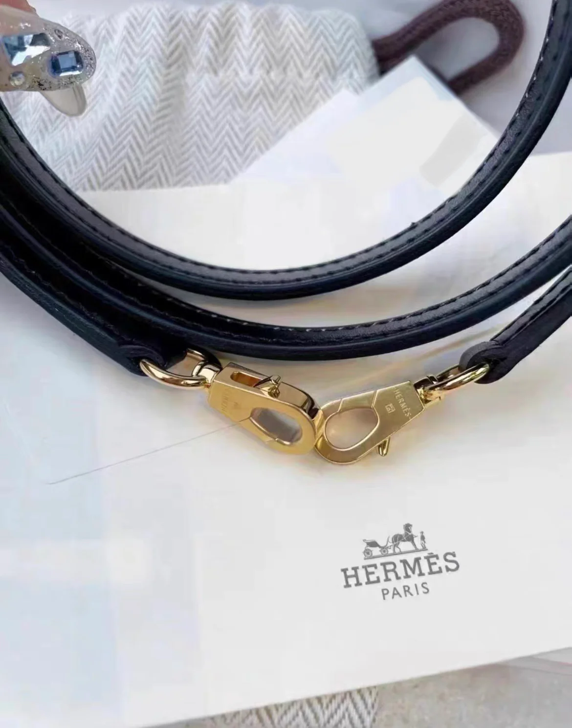 Hermes Mini Kelly 20 Black Box Gold Hardware - Image 5