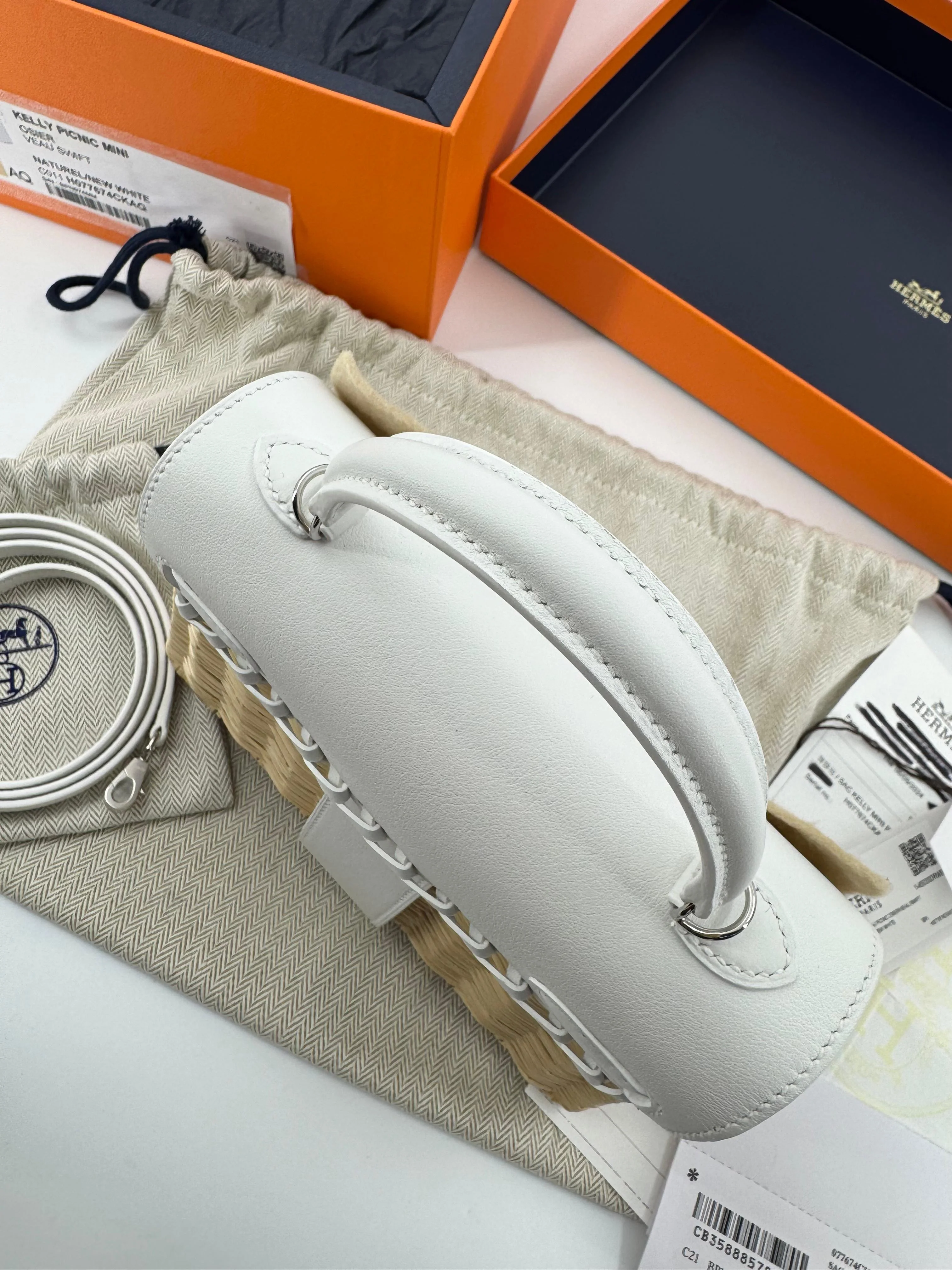 Hermès Mini Kelly 20 “Picnic” White Swift Leather & Palladium Hardware - Image 4