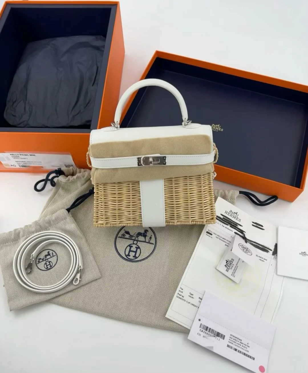 Hermès Mini Kelly 20 “Picnic” White Swift Leather & Palladium Hardware - Image 9