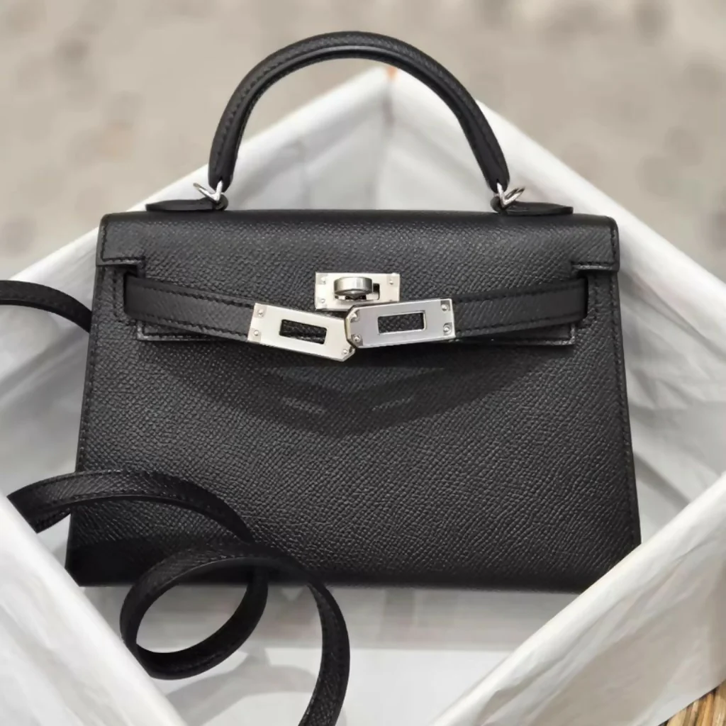 Hermès Mini Kelly Black Epsom Leather Palladium Hardware - Image 2