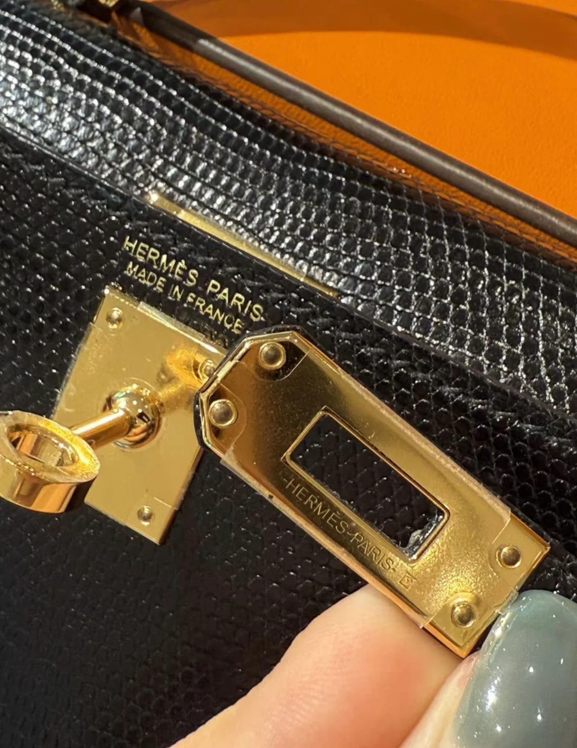 Hermes Mini Kelly Black Lizard Gold Hardware - Image 5