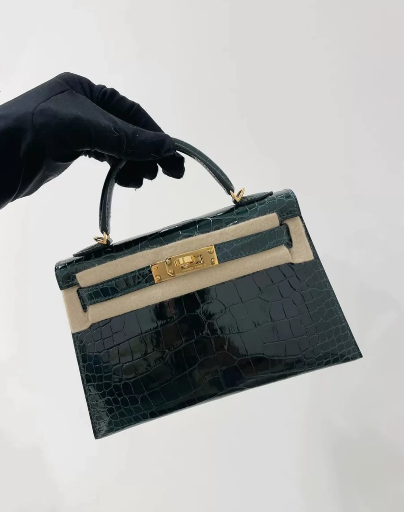 Hermes Mini Kelly Dark Green Shiny Crocodile with Gold Hardware - Image 3