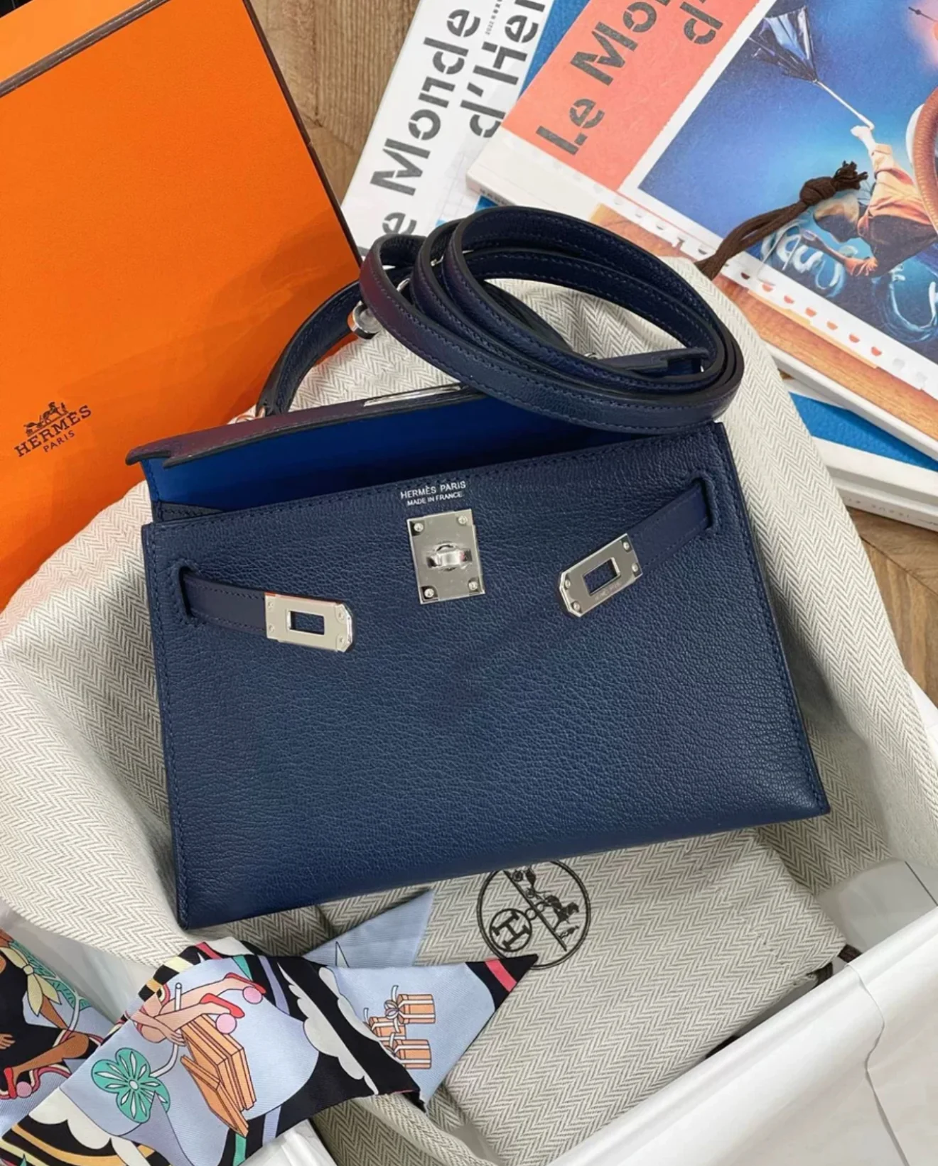 Hermes Mini Kelly Deep Bleu Epsom Leather with Palladium Hardware - Image 2