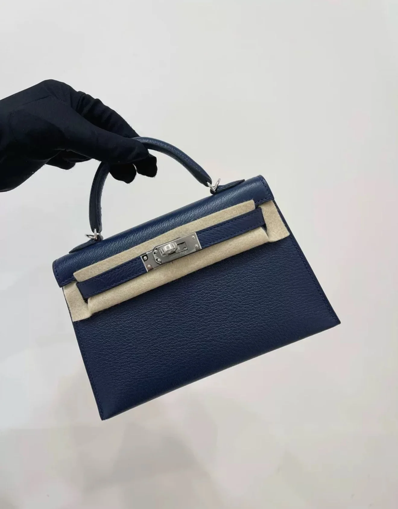 Hermes Mini Kelly Deep Bleu Epsom Leather with Palladium Hardware - Image 3
