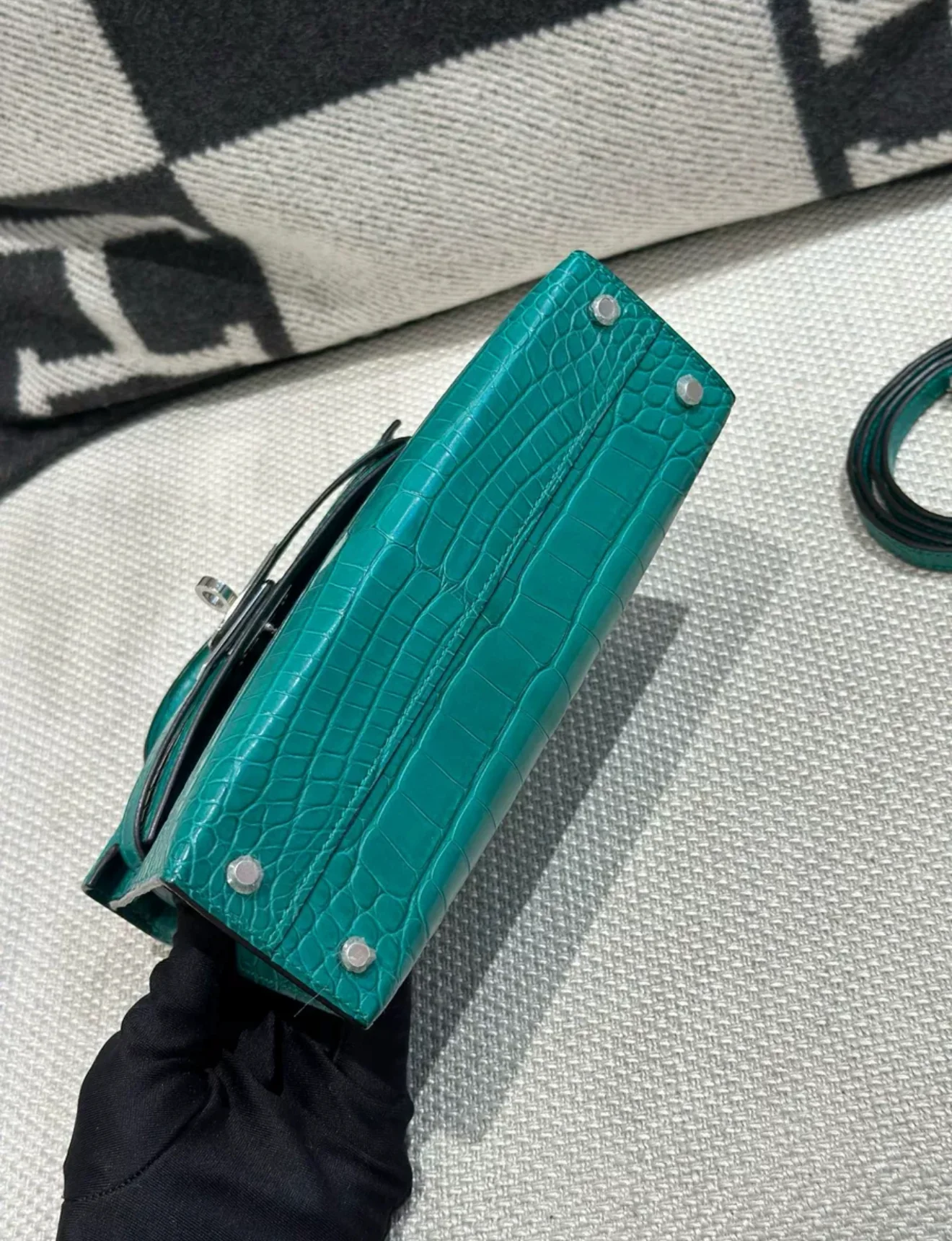 Hermes Mini Kelly Green Malachite Matte Crocodile Leather Palladium Hardware - Image 5