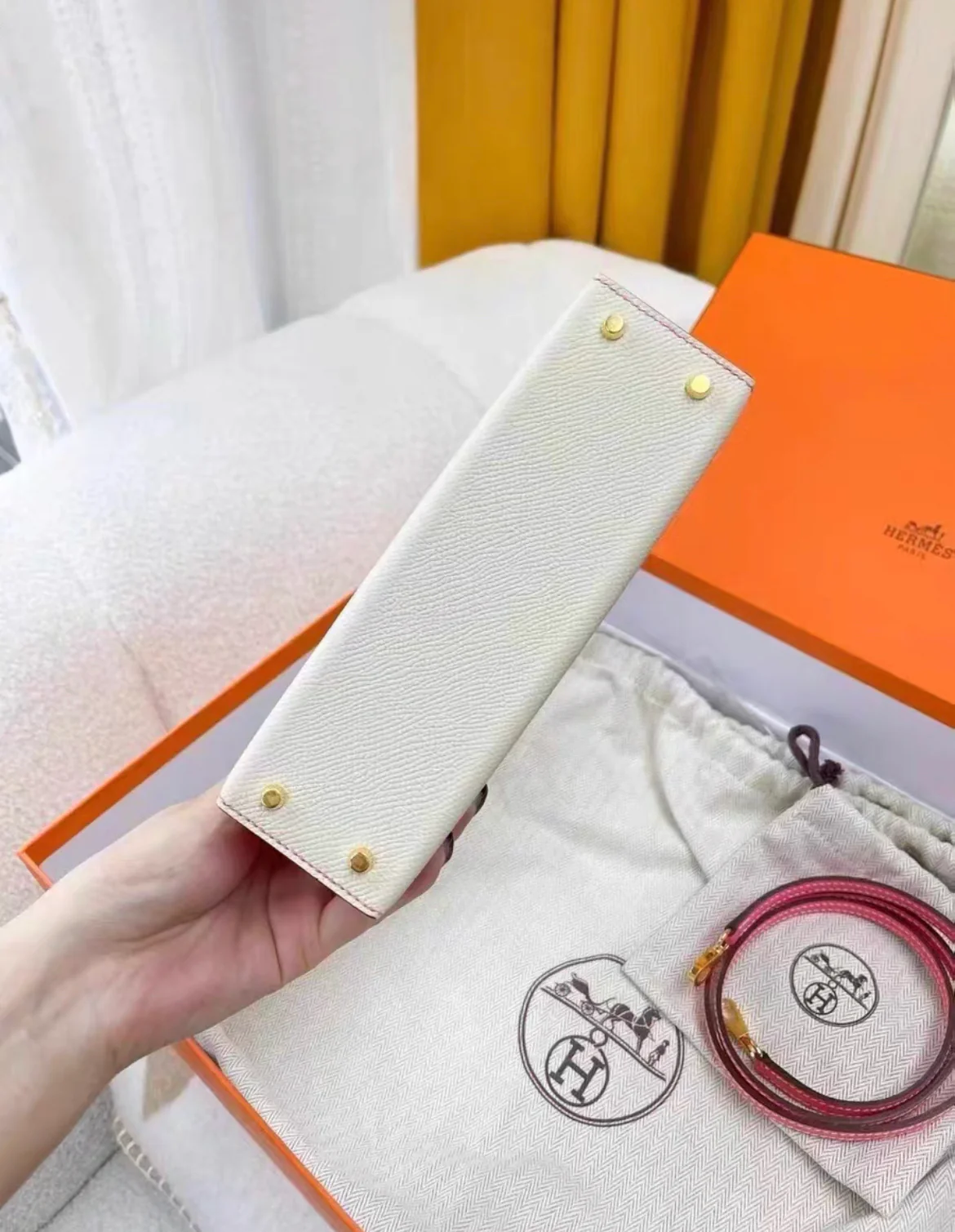 Hermès mini Kelly HSS Epsom Craie / Rose Azalée Gold Hardware - Image 4