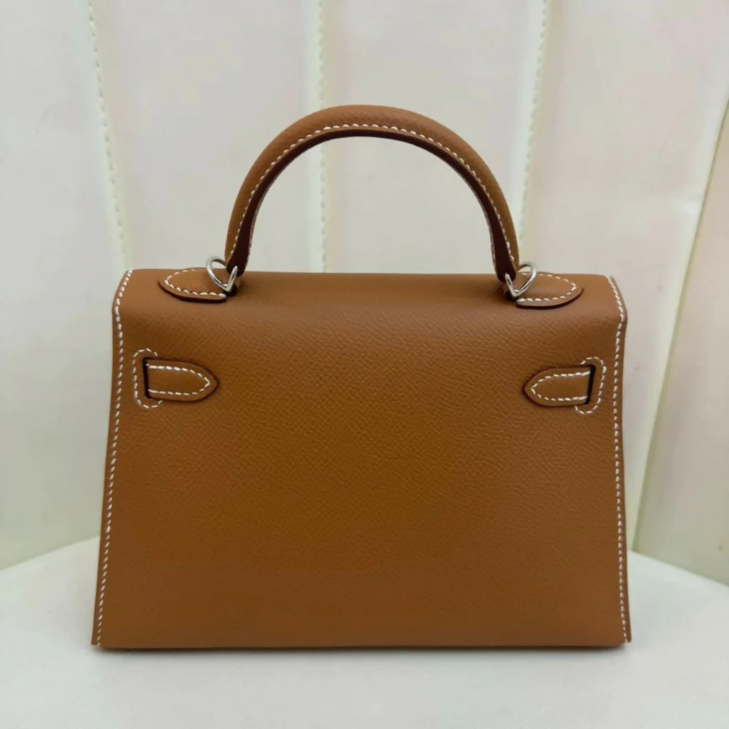 Hermès Mini Kelly 20 Gold Epsom Leather with Palladium Hardware - Image 3