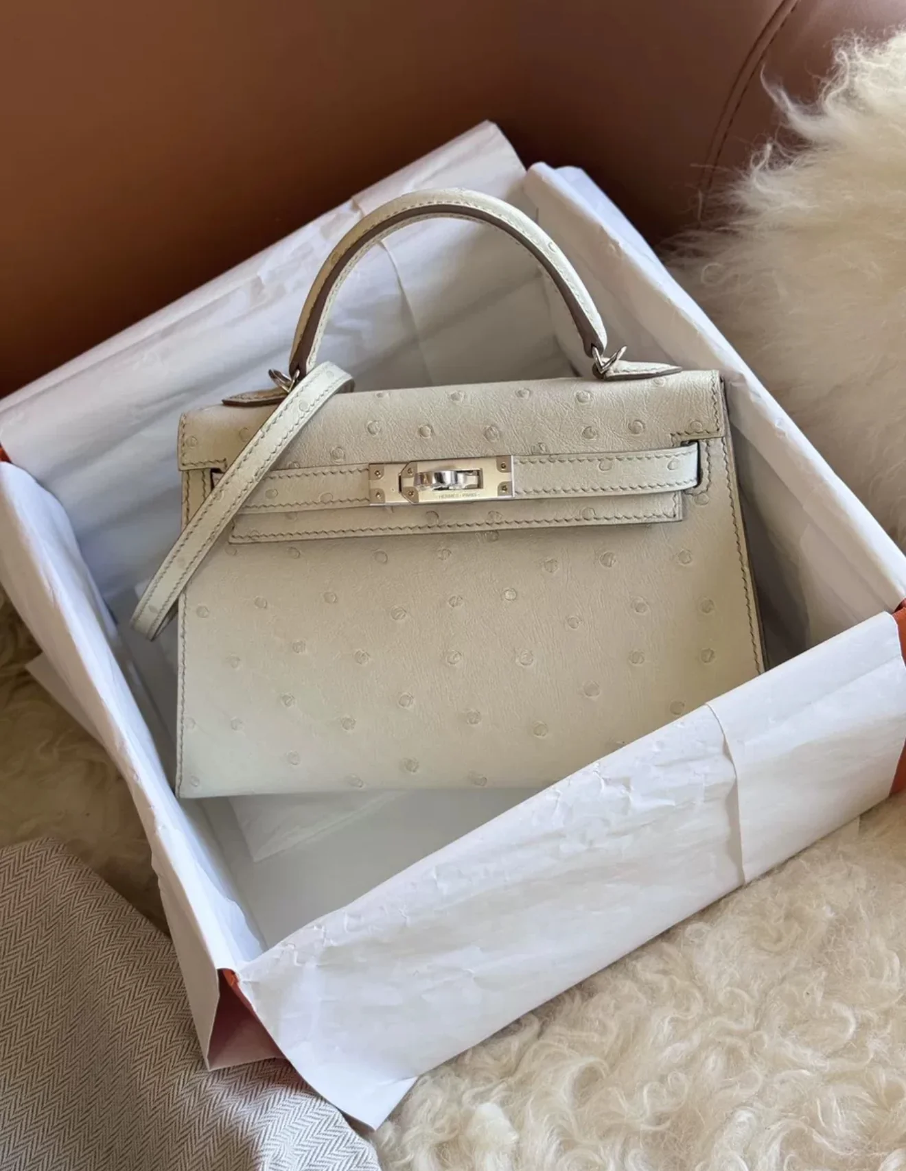 Hermès Mini Kelly Nata Ostrich Palladium Hardware - Image 2