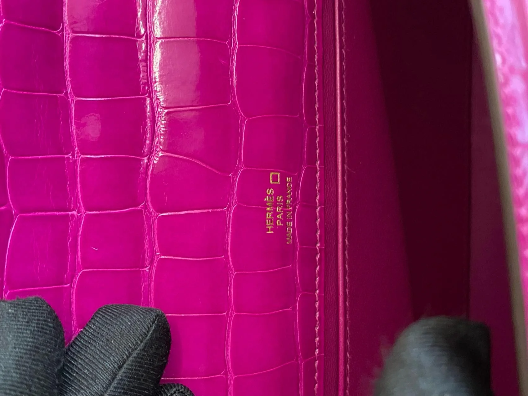 HERMÈS MINI KELLY POCHETTE ROSE SCHEHERAZADE SHINY ALLIGATOR GOLD HARDWARE - Image 3