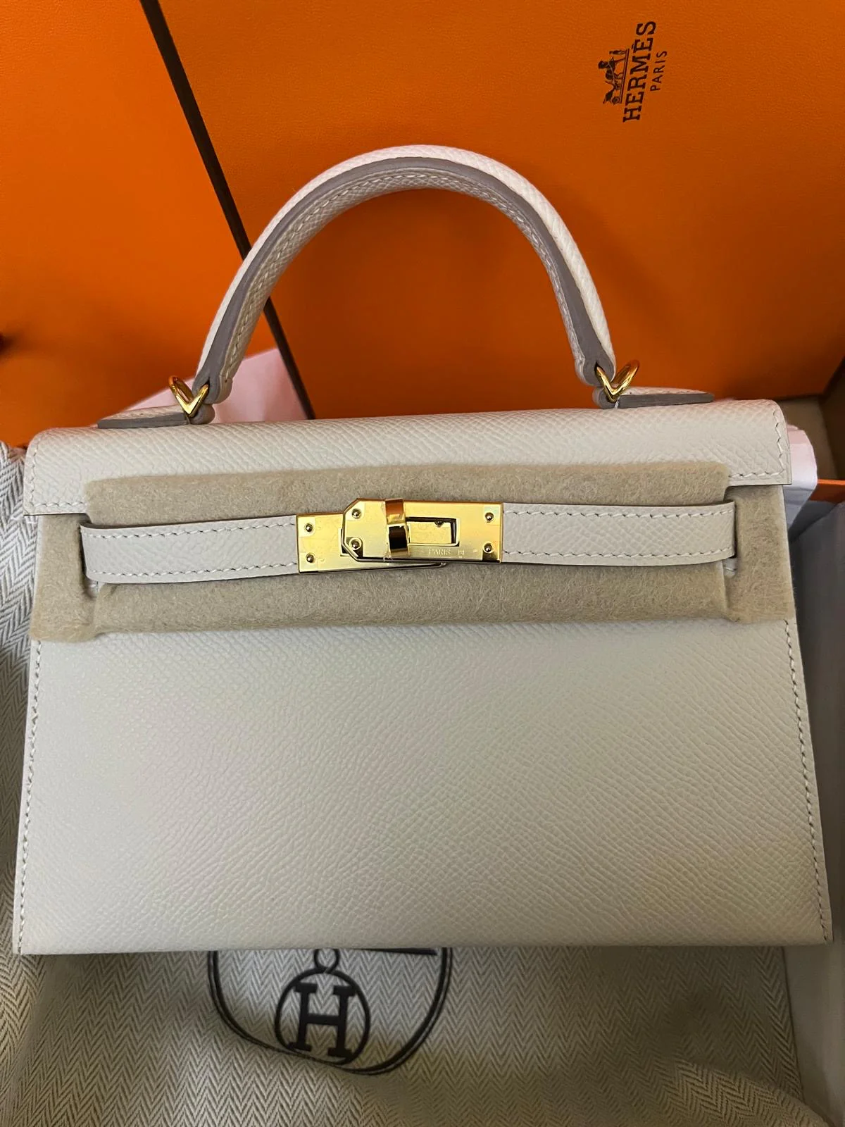 Hermes Mini Kelly Sellier Craie Epsom leather Gold hardware