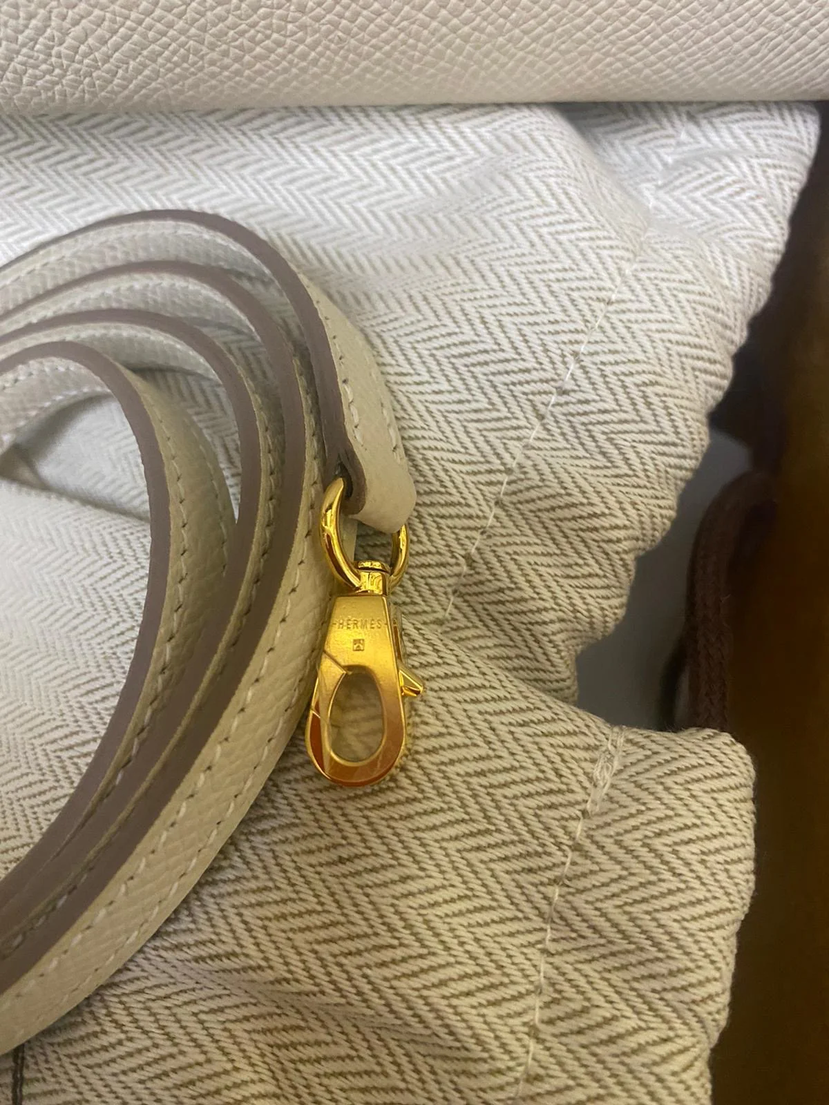 Hermes Mini Kelly Sellier Craie Epsom leather Gold hardware - Image 7