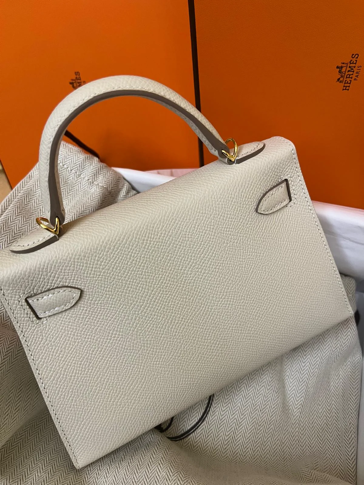 Hermes Mini Kelly Sellier Craie Epsom leather Gold hardware - Image 8