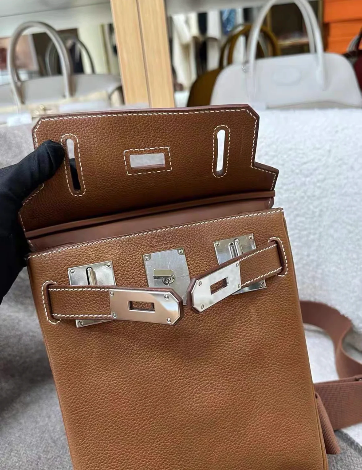 HERMES Natural Barenia Faubourg Hac A Dos PM Backpack Fauve - Image 8