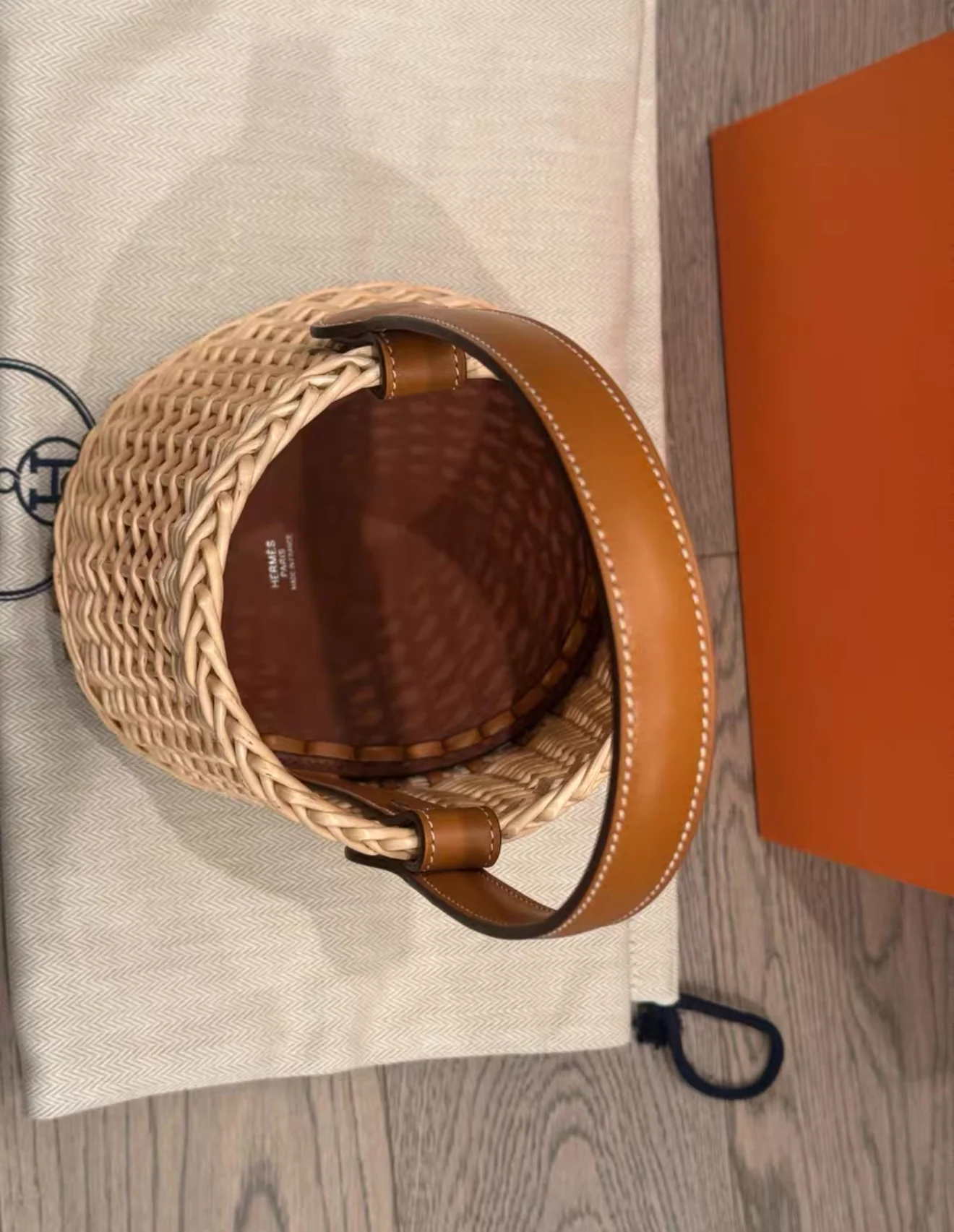 Hermès Naturel and Fauve Butler Wicker Sabot Picnic Bag Palladium Hardware - Image 3