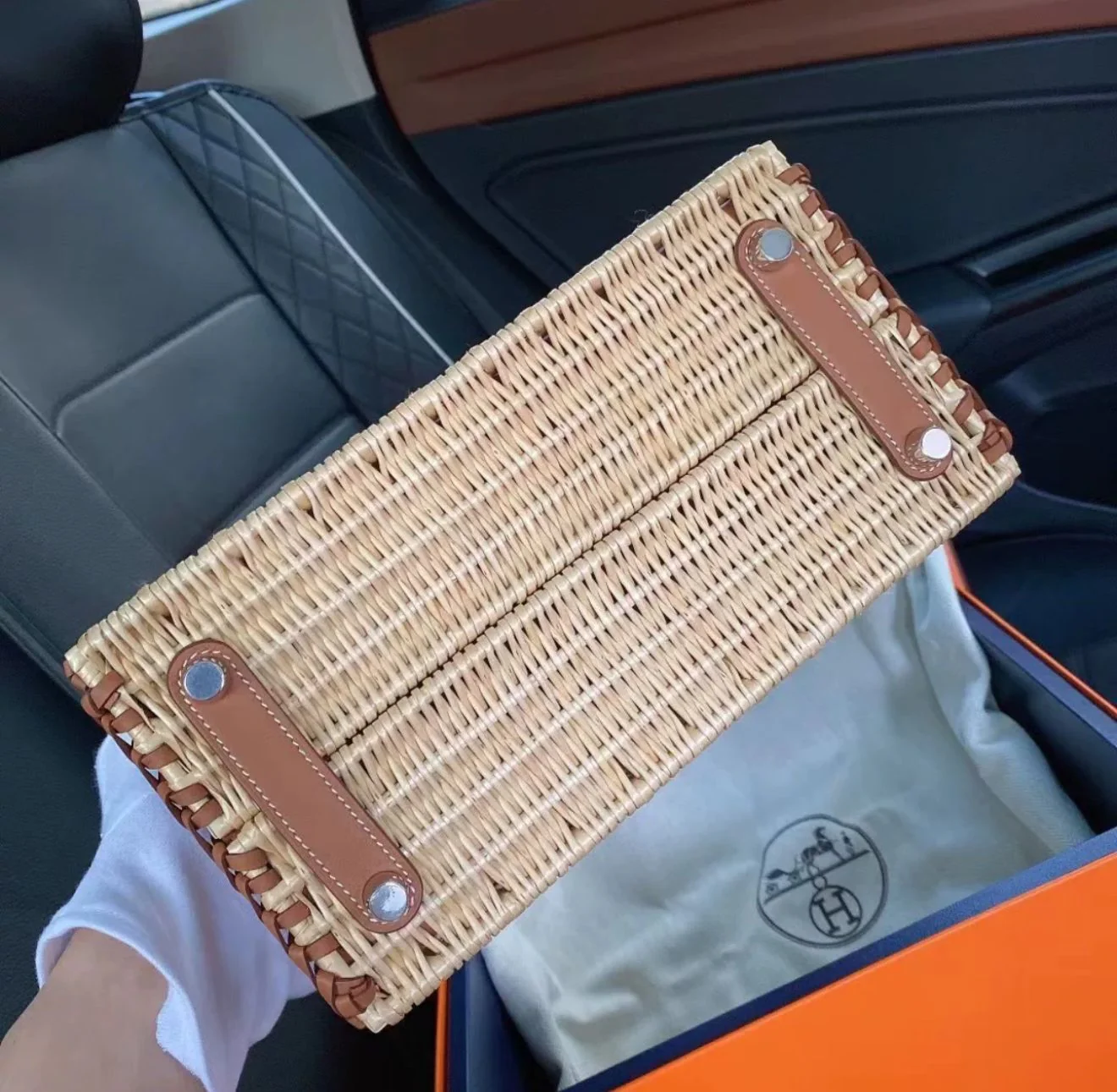 Hermès Picnic Birkin 25 Barenia Palladium Hardware - Image 2
