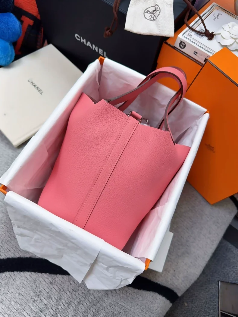 Hermes Picotin 18 lipstick red rose Togo leather palladium hardware - Image 3