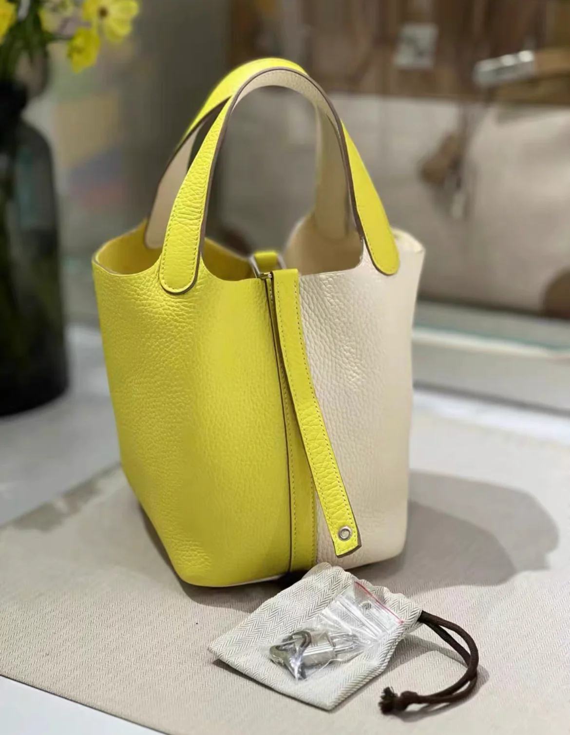HERMES PICOTIN LOCK 18 YELLOW WHITE PALLADIUM HARDWARE - Image 3