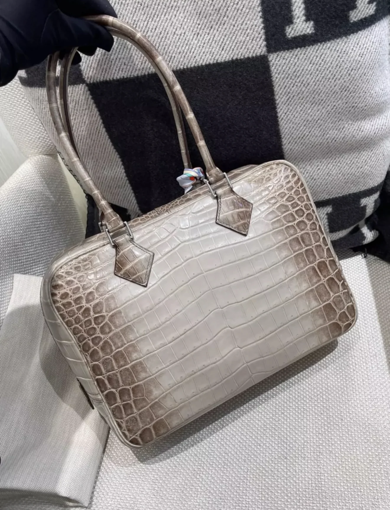 Hermes Plume 28 Bag Gris Cendre Himalaya Gray Very Rare - Image 3