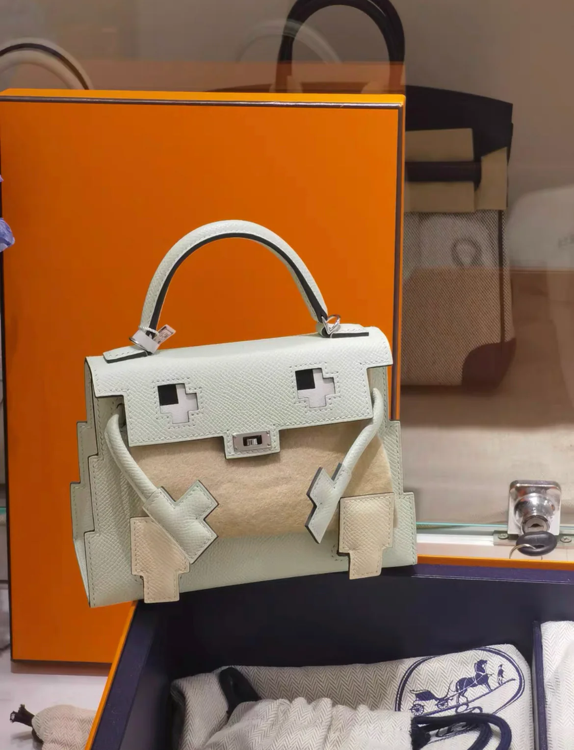 Hermès "Quelle Idolle" Picto Kelly Doll Vert Fizz Epsom Palladium Hardware - Image 2