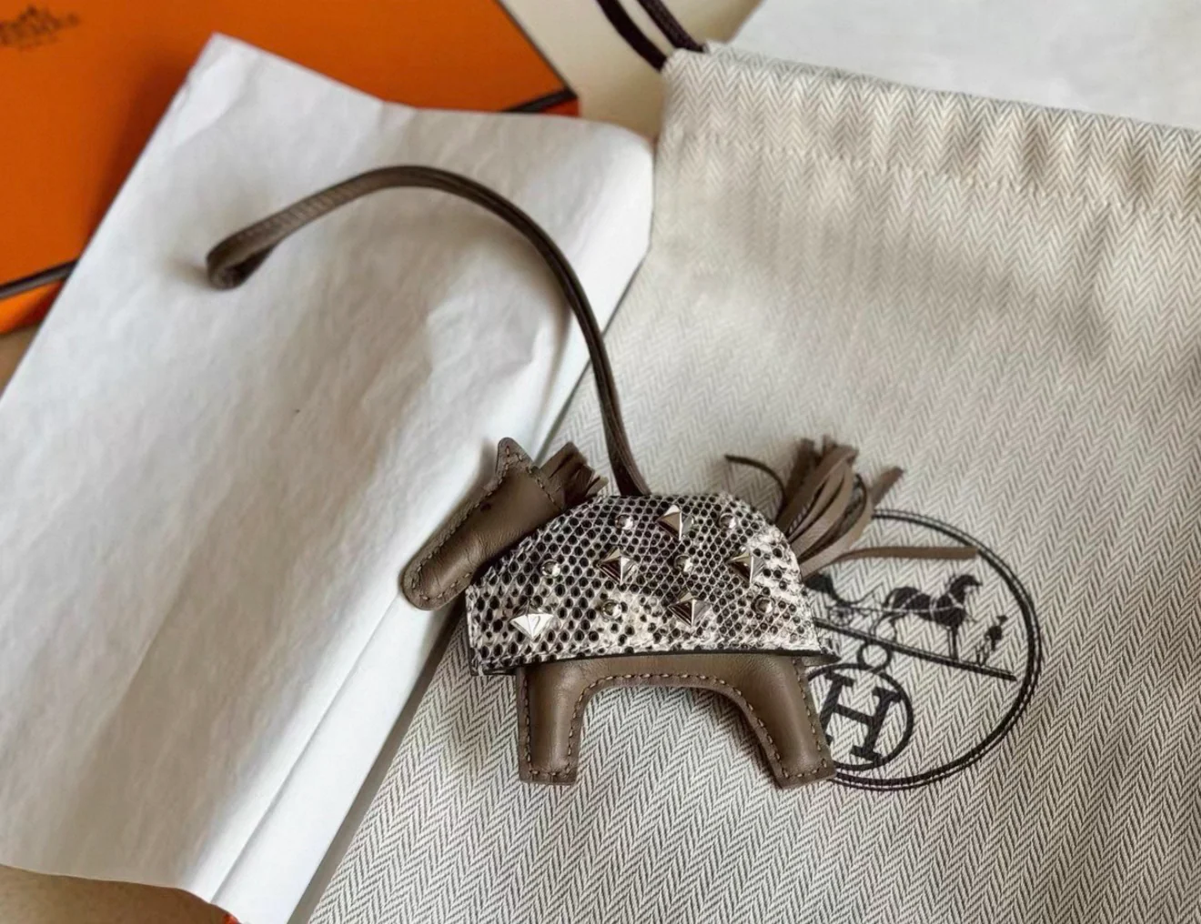 Hermes Rodeo Rock cape lizard and Etoupe leather charm