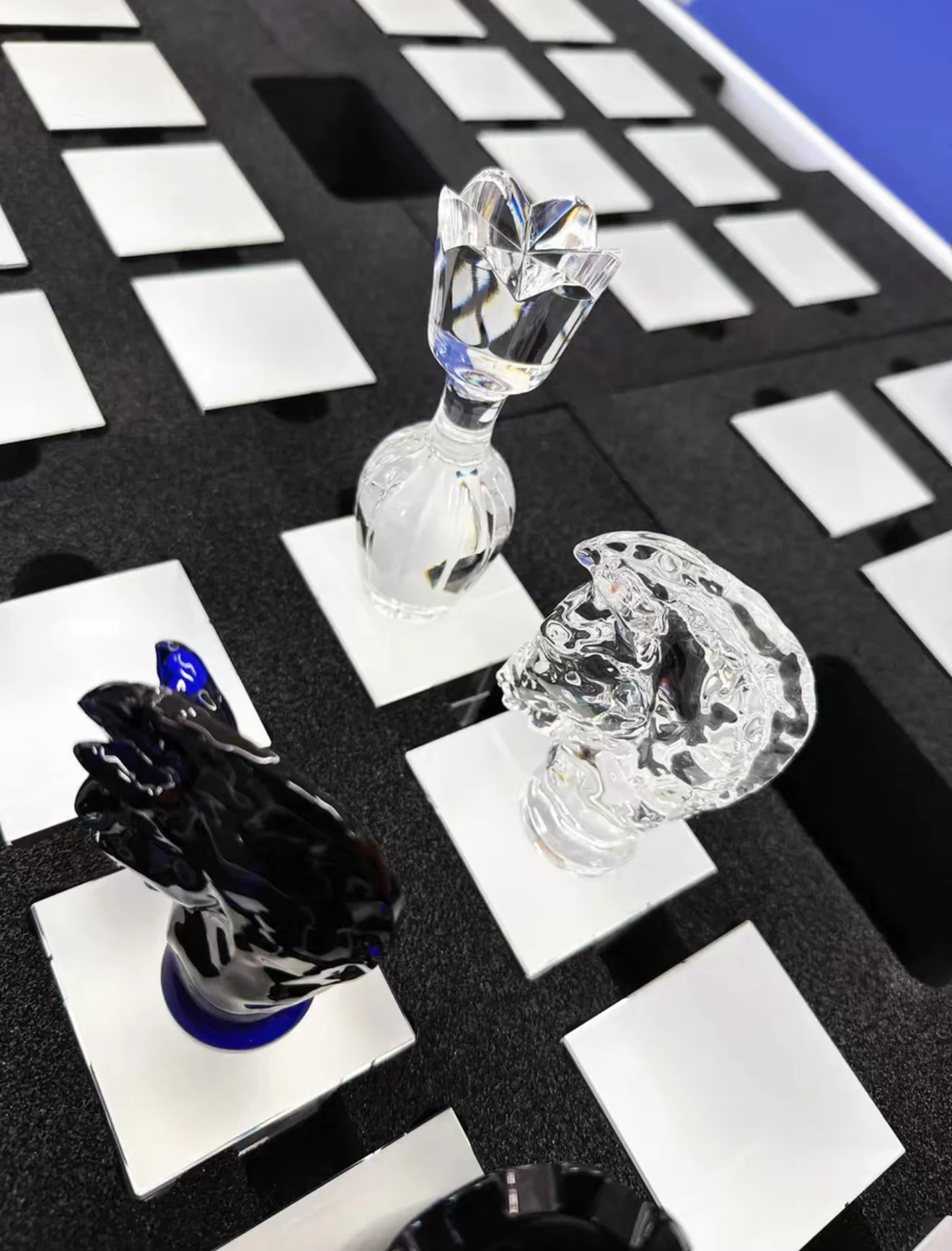 Hermes Saint-Louis Chess Game with Clear Crystal - Image 3