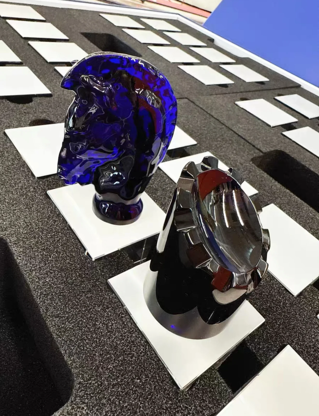 Hermes Saint-Louis Chess Game with Clear Crystal - Image 4