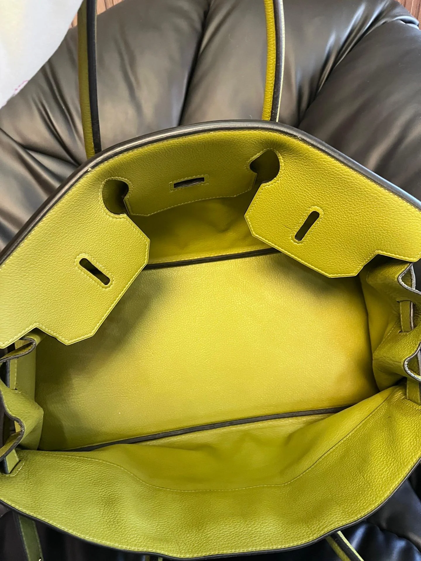 HERMES shoulder Birkin Gold hardware - Image 9