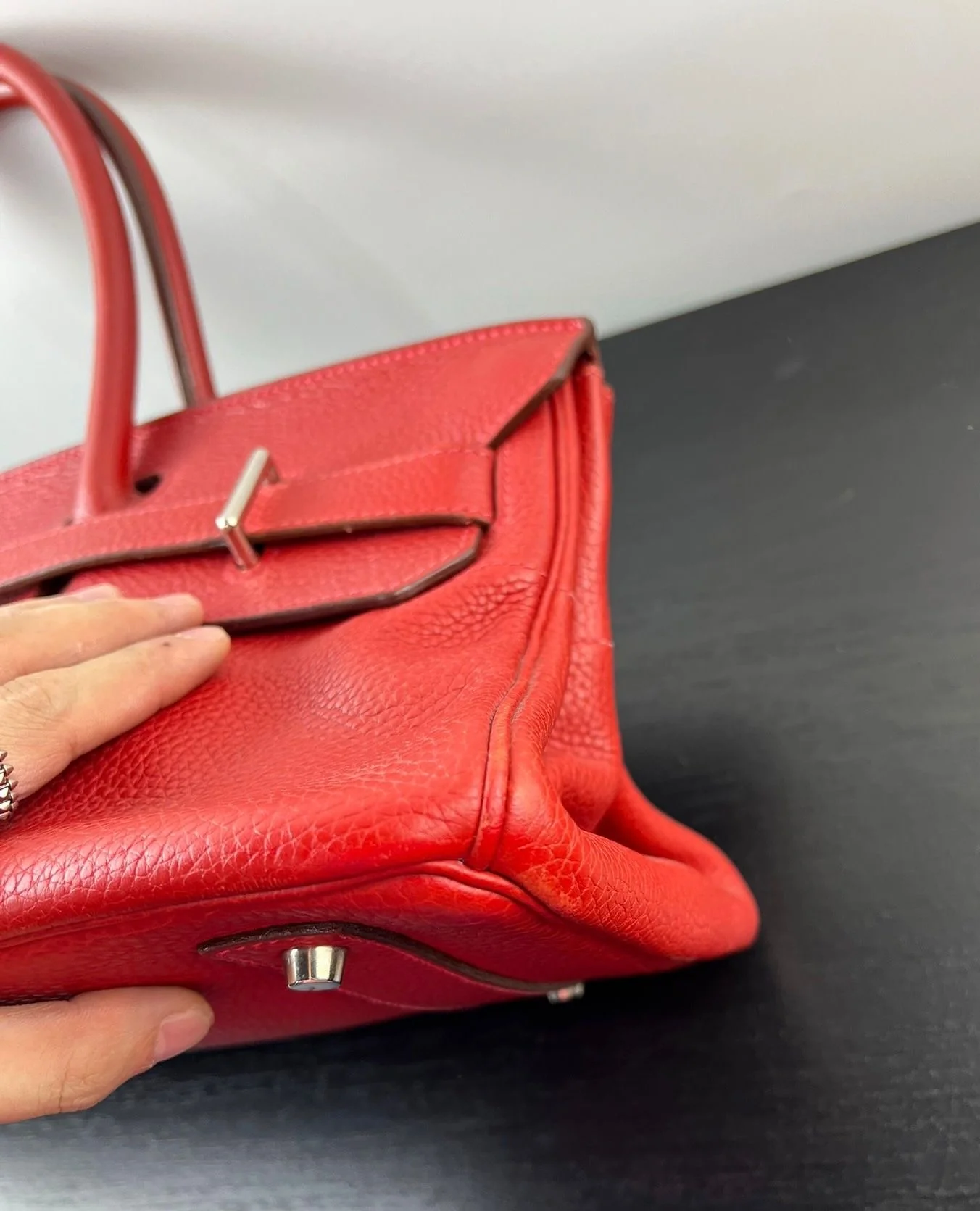 Hermes shoulder Birkin Red Togo Leather palladium hardware - Image 5