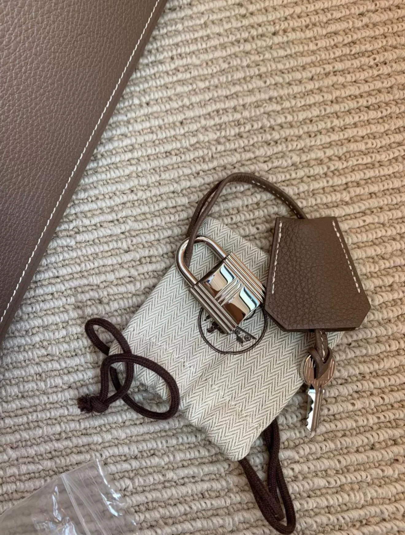 HERMES shoulder Kelly Étoupe Togo Leather palladium hardware - Image 5