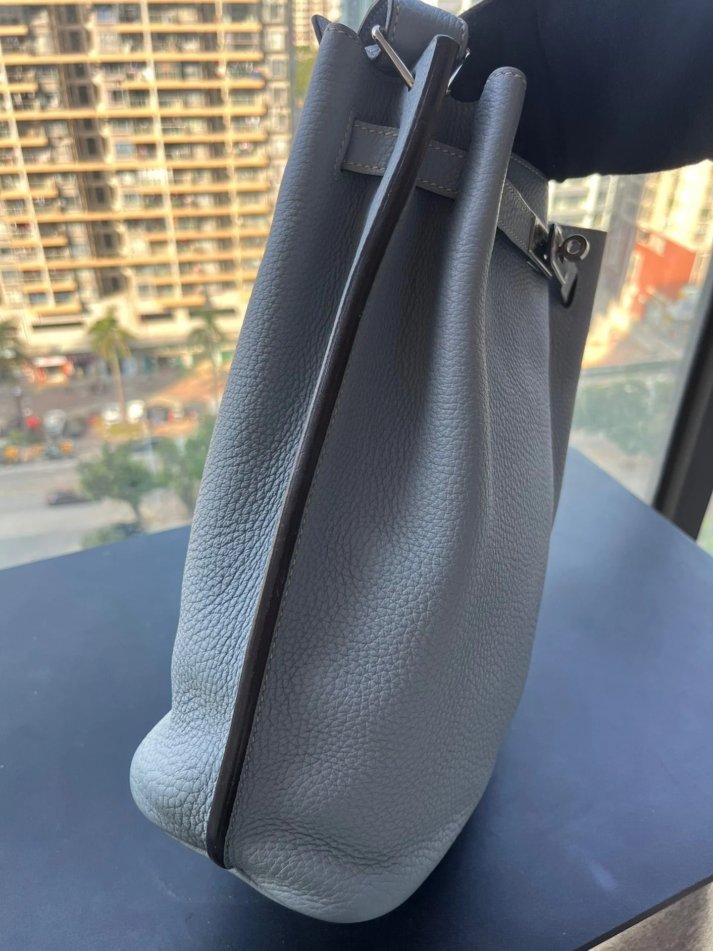 Hermès so Kelly 22 Bleu Lin togo leather palladium hardware - Image 15