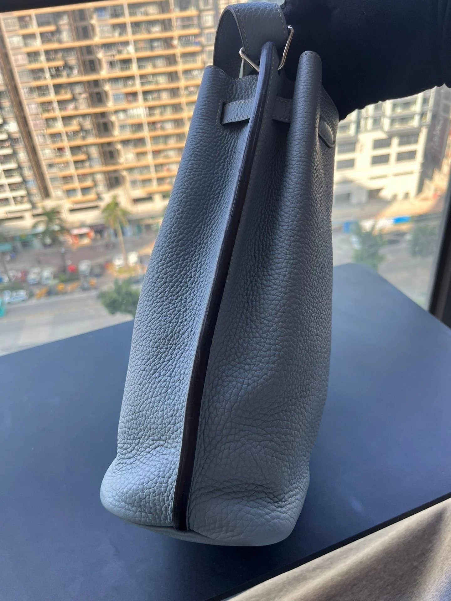 Hermès so Kelly 22 Bleu Lin togo leather palladium hardware - Image 6