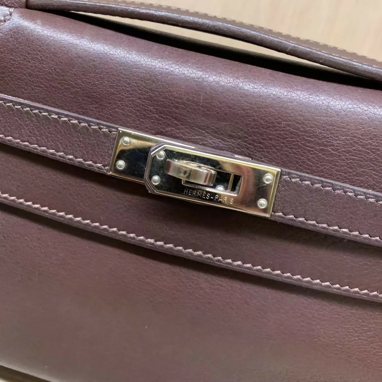 Hermes vintage brown Kelly pochette - Image 10
