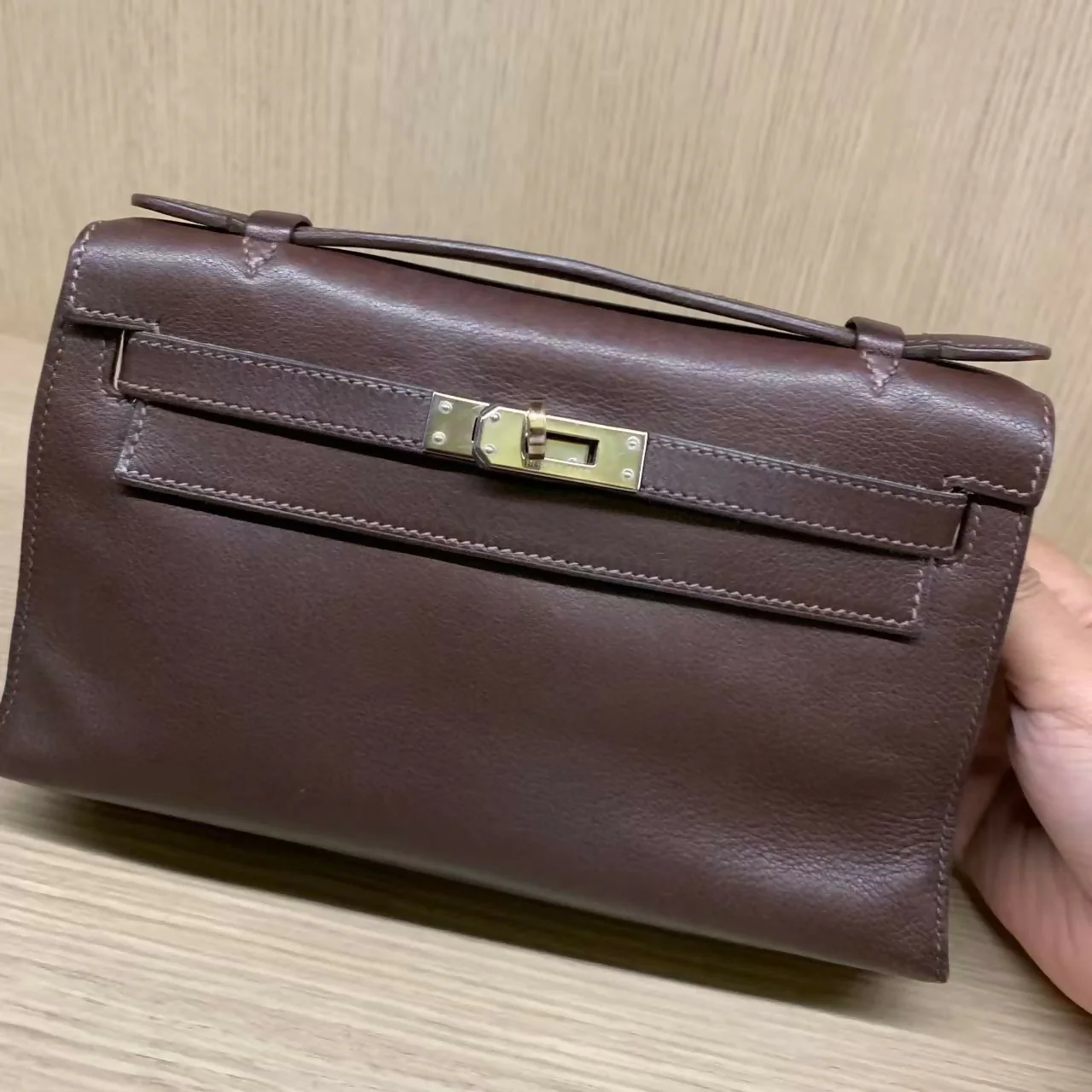 Hermes vintage brown Kelly pochette - Image 9